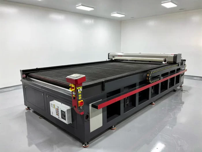 1830_K_ UL1830 180X300 150W Çift Kafa Konveyorlü Lazer Kesim Makinası - Görsel 1